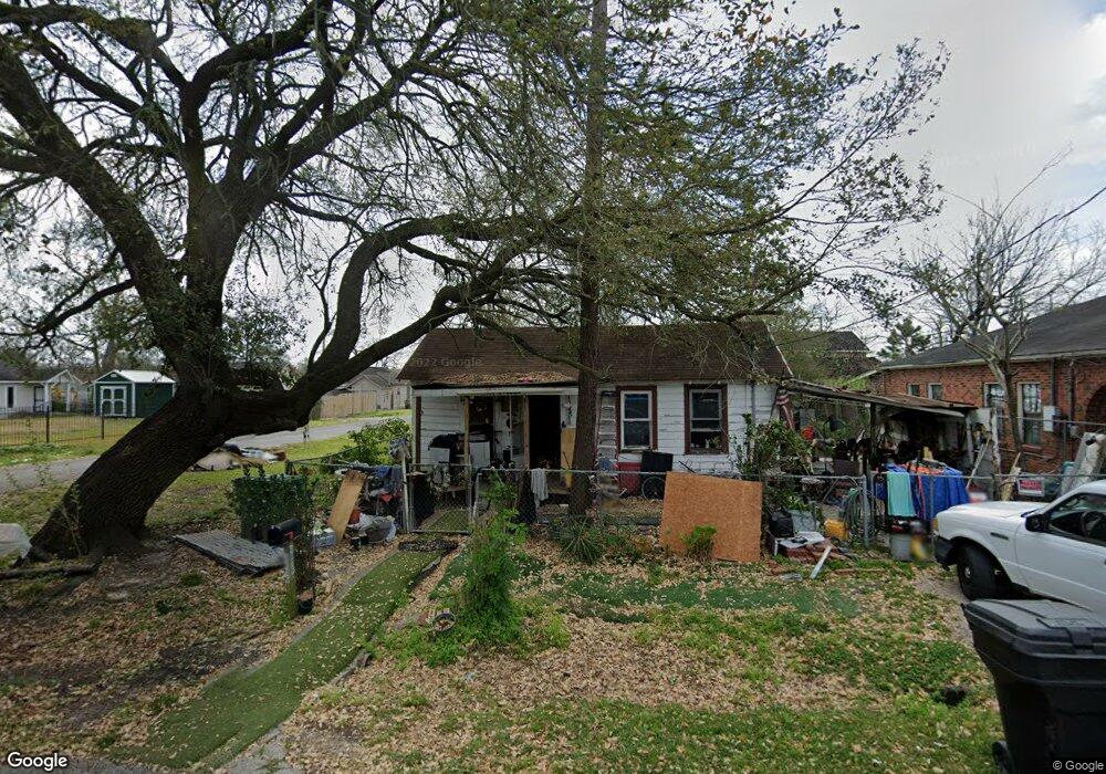 4616 Evella St, Houston, TX 77026 - photo 1