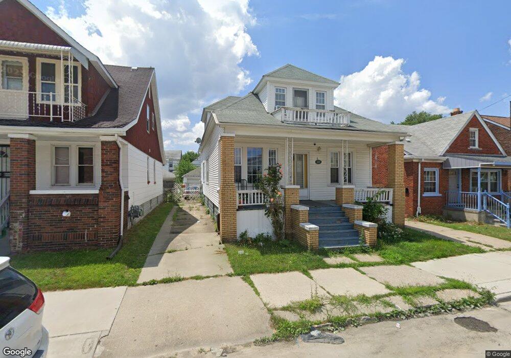 11371 Charest St, HamtraMcK, MI 48212 - photo 1
