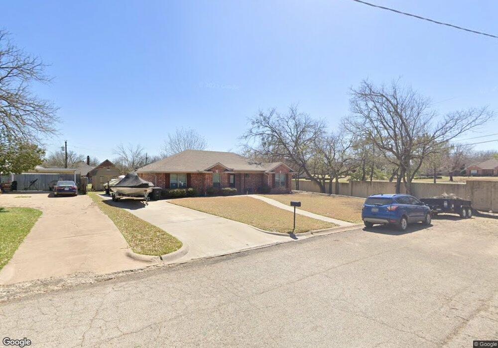 1331 Hemphill Dr, Cleburne, TX 76033 - photo 1
