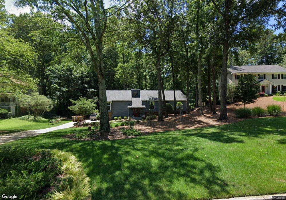 2770 Roxburgh Dr, Roswell, GA 30076 - photo 1