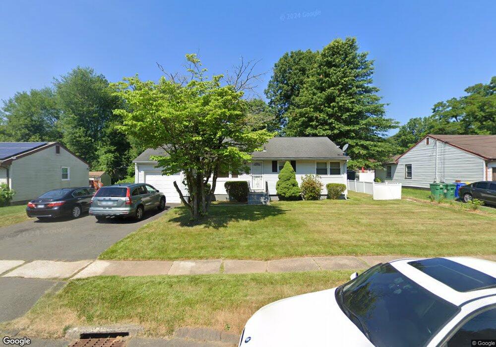 140 E Harold St, Bloomfield, CT 06002 - photo 1