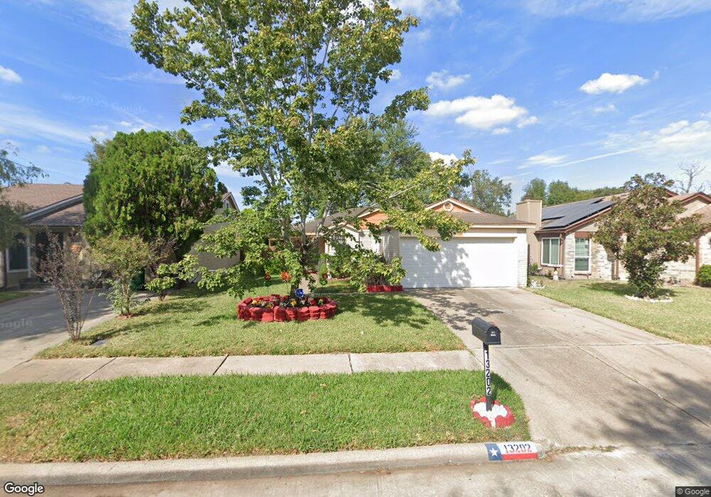 13202 Pebblewalk Cir S, Houston, TX 77041 - photo 1