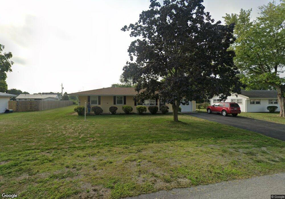 225 Meadow Dr, Circleville, OH 43113 - photo 1