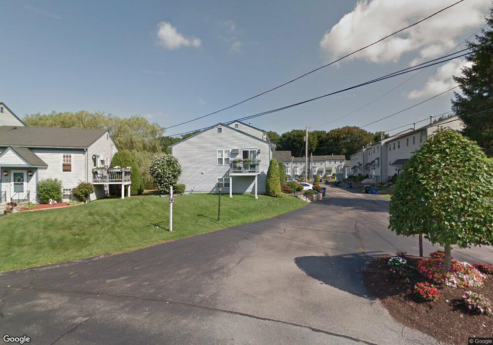 77 Greenwich Way unit 77, West Warwick, RI 02893 - photo 1