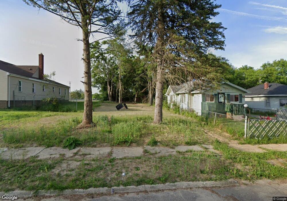 770 E Holbrook Ave, Flint, MI 48505 - photo 1