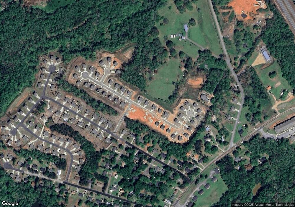 527 Skye Dr, Commerce, GA 30529 - photo 1