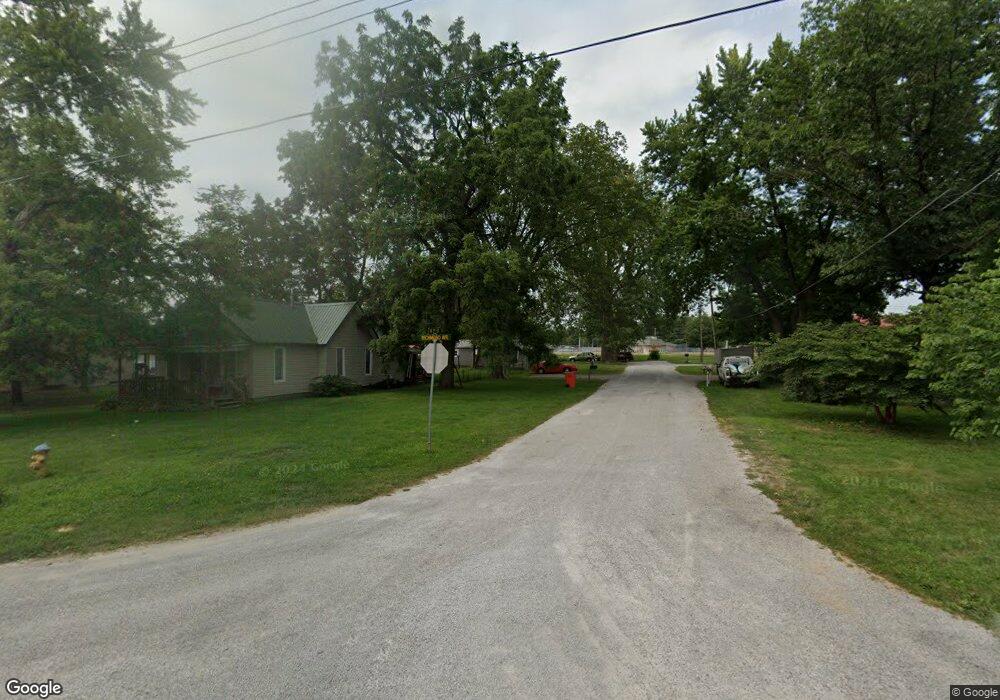 311 N 3rd St, Mattoon, IL 61938 - photo 1