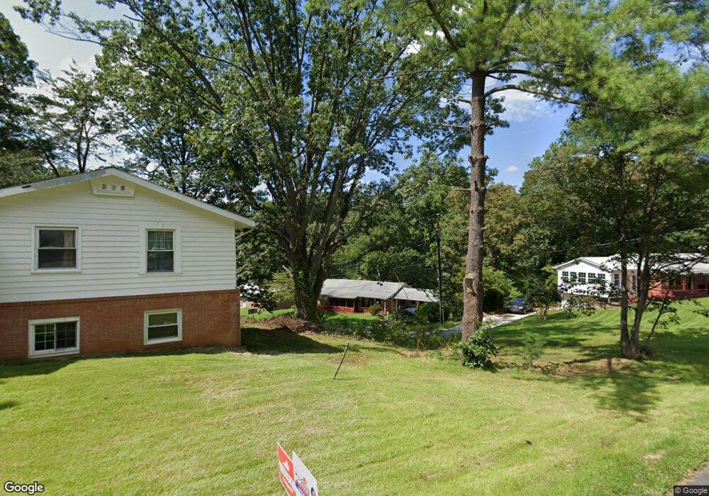 19102 Perry St, Triangle, VA 22172 - photo 1