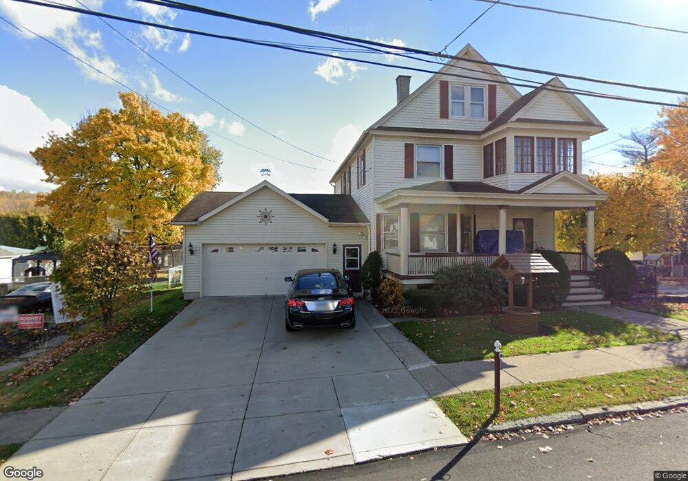 501 Delaware Ave, Olyphant, PA 18447 - photo 1