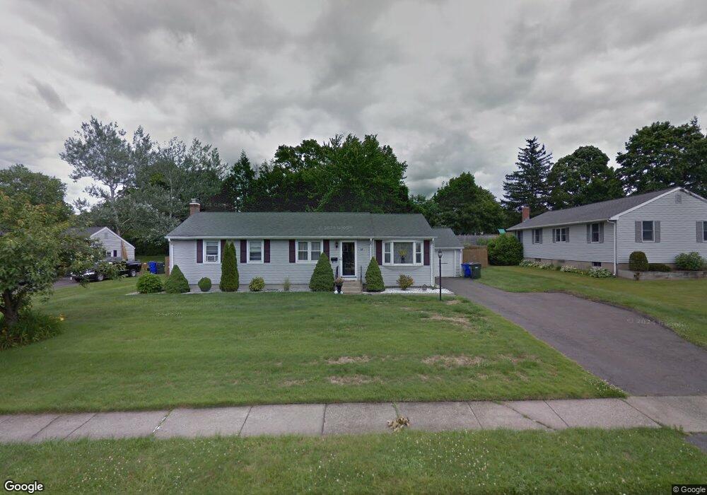 38 Fairlane Dr, Wethersfield, CT 06109 - photo 1