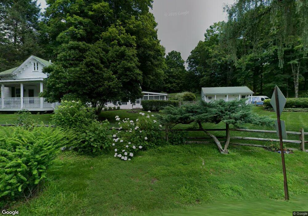680 Pumpkin Ln, Clinton Corners, NY 12514 - photo 1