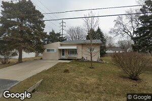 3221 Shaw St, Burton, MI 48529