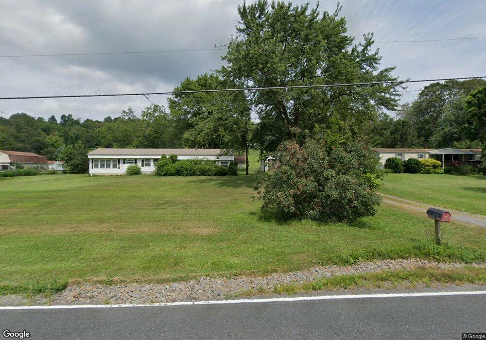 526 Pine Grove Rd, New Bloomfield, PA 17068 - photo 1