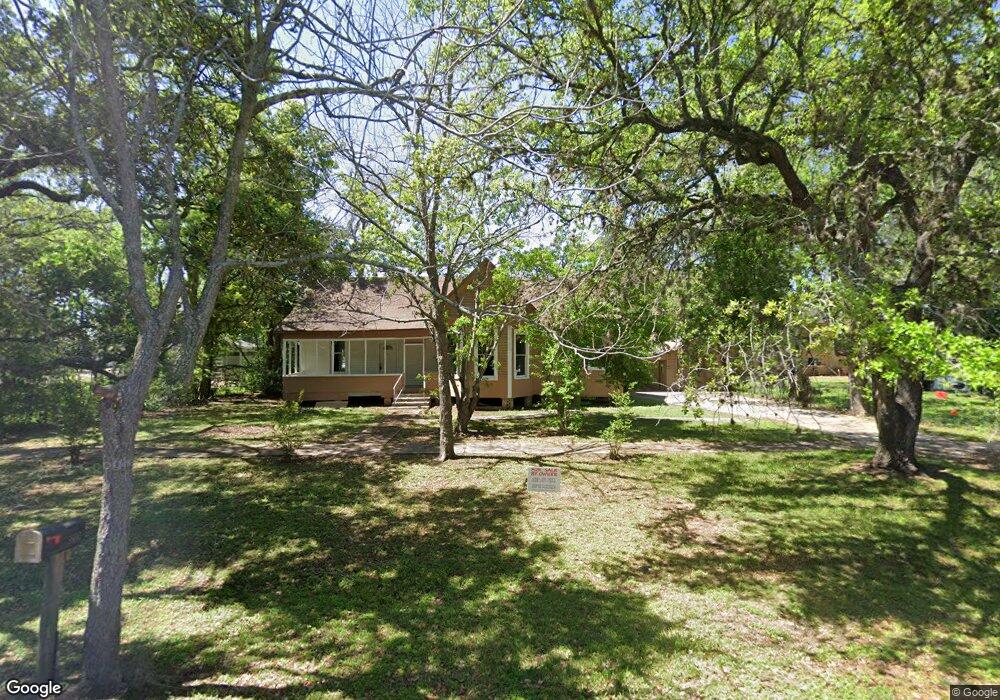 2816 Avenue G, Bay City, TX 77414 - photo 1
