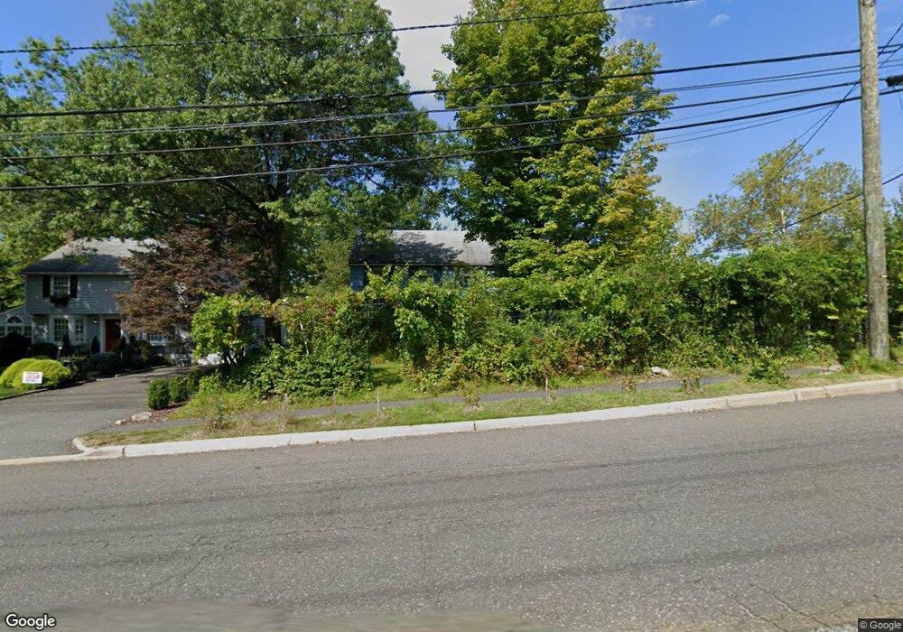 338 E Cedar St, Livingston, NJ 07039 - photo 1