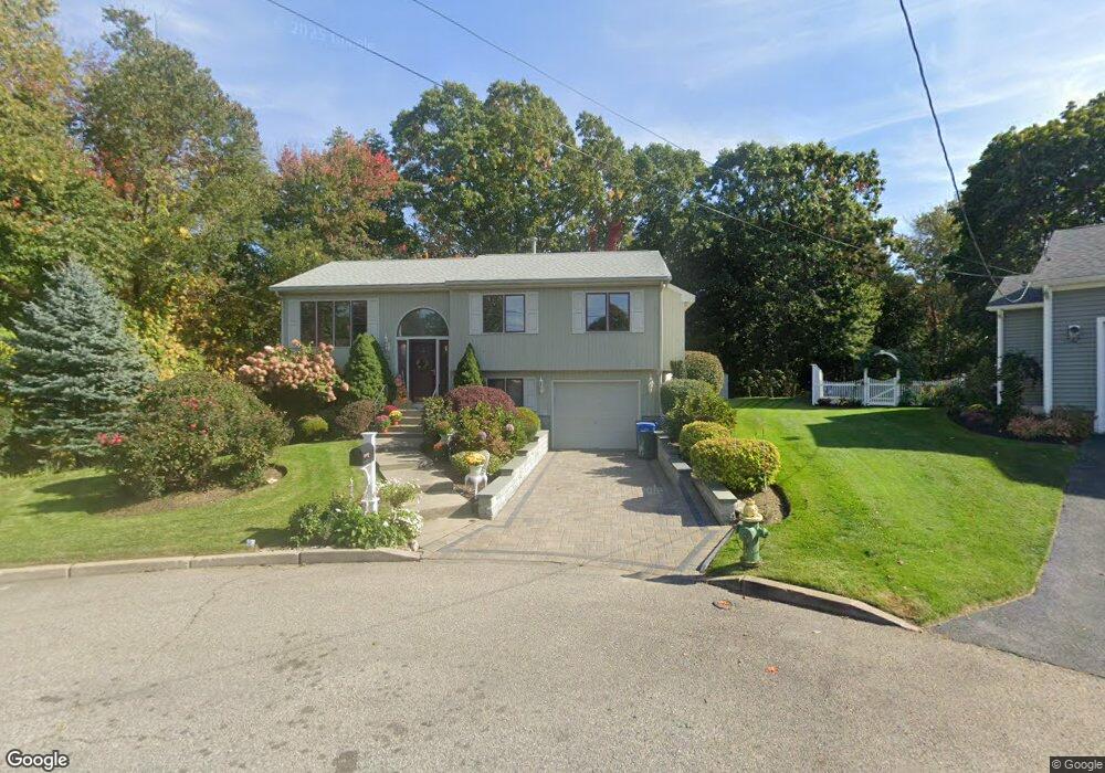 34 Arrow Glen, Cranston, RI 02921 - photo 1