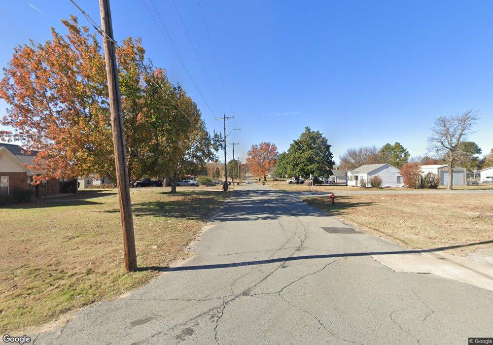 120 N 1st St, Eufaula, OK 74432 - photo 1