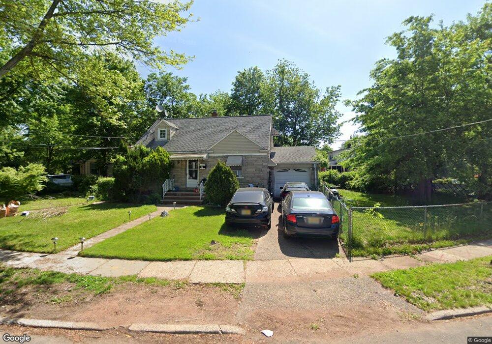 21 Heather Ln, Roselle, NJ 07203 - photo 1