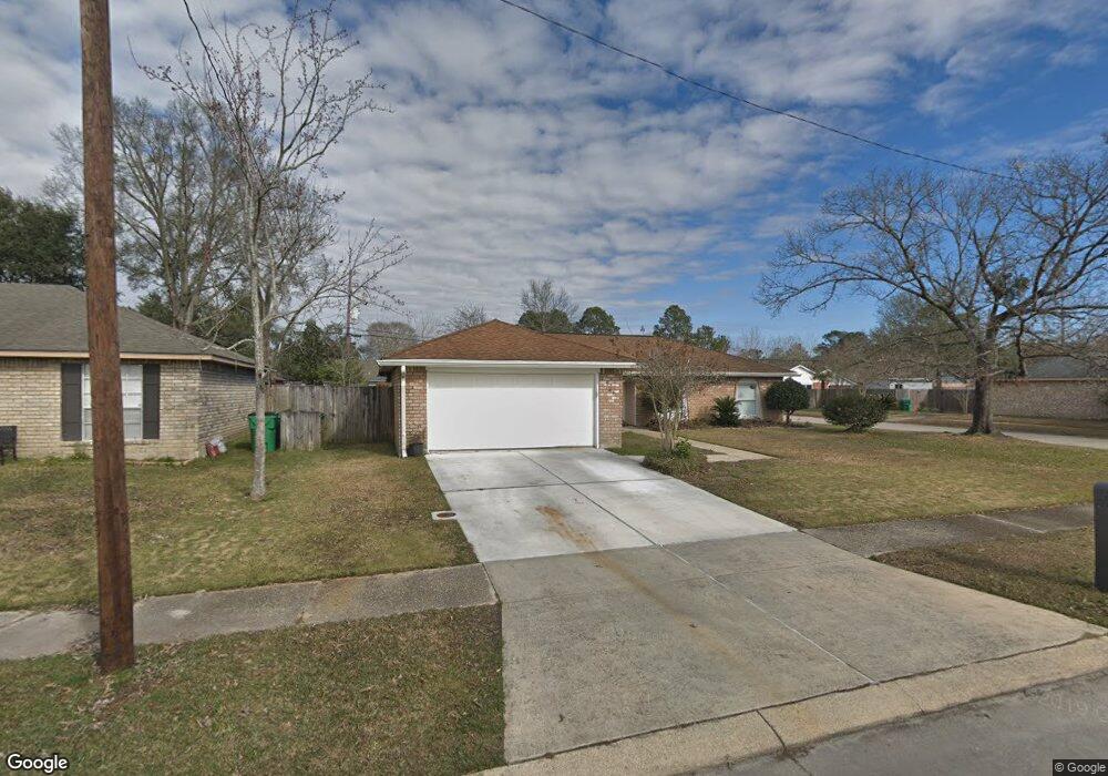 224 Scott Dr, Slidell, LA 70458 - photo 1