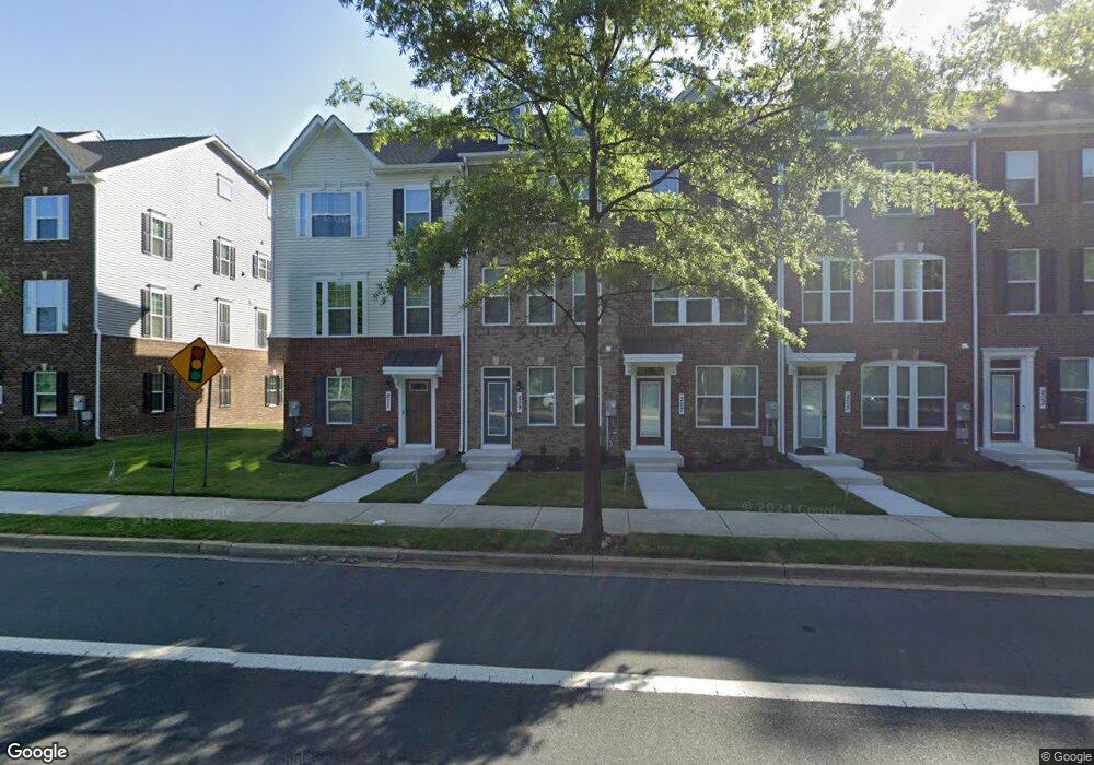 8270 Goldstone Ct, Hyattsville, MD 20785 - photo 1