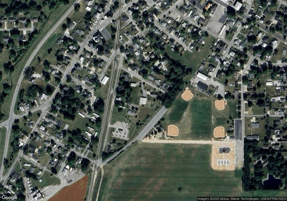 206 E Maple St, Columbus Grove, OH 45830 - photo 1