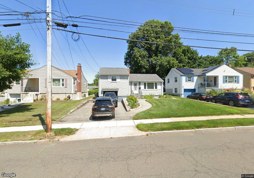 54 Crocker Ave, West Hartford, CT 06110 - photo 1