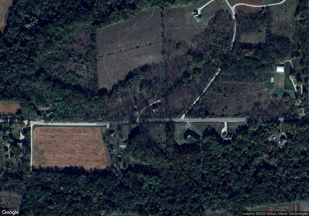 5792 Alpine Rd, Brooklyn, WI 53521 - photo 1