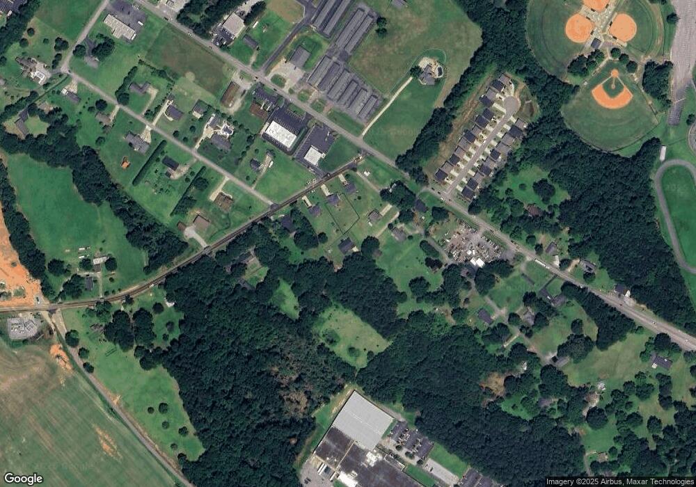 653 Cothran Creek Rd, Inman, SC 29349 - photo 1