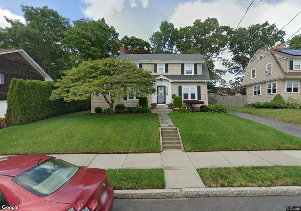 372 Montgomery St, Fall River, MA 02720 - photo 1