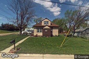 749 S 15th Ave, Broken Bow, NE 68822