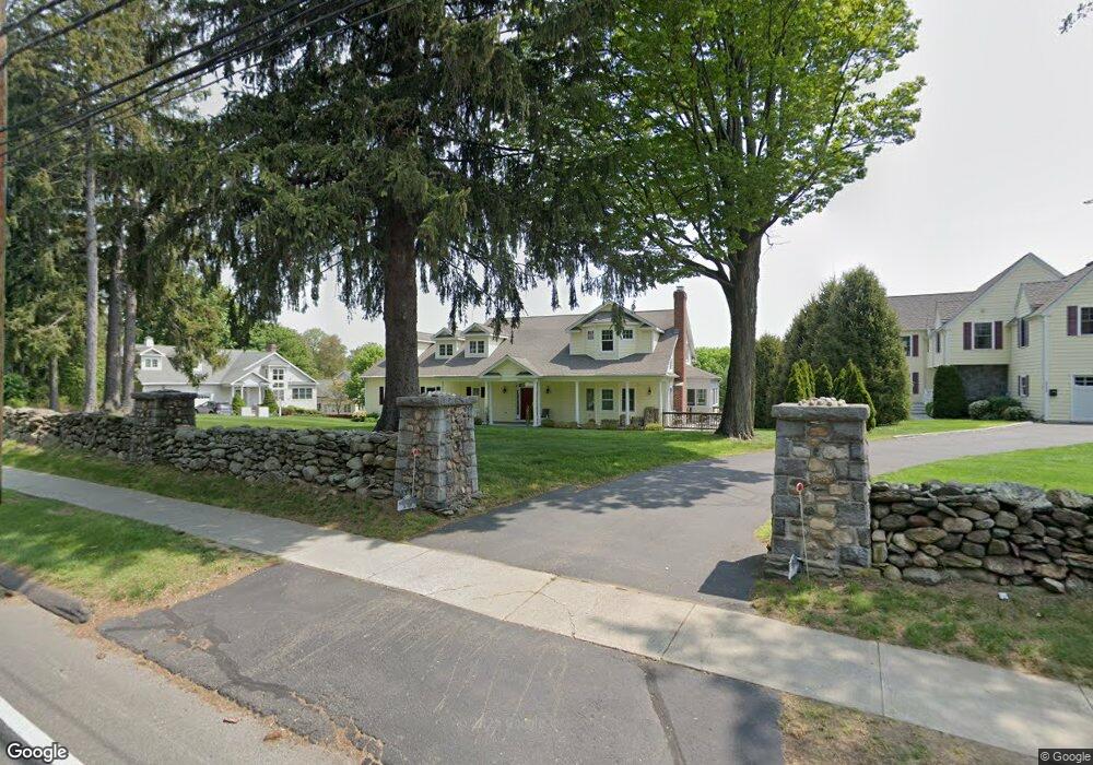 1 Winding Way unit 1, Trumbull, CT 06611 - photo 1