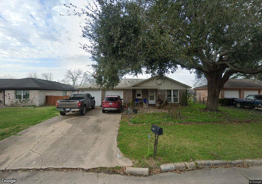 414 Linda Ln, Alvin, TX 77511 - photo 1