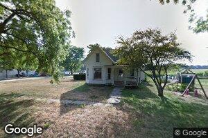 916 Congress St, Chapin, IL 62628