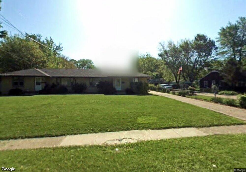 3929 42nd St, Des Moines, IA 50310 - photo 1