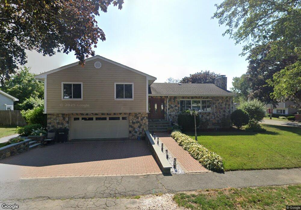 12 Fieldbrook Rd, Marblehead, MA 01945 - photo 1