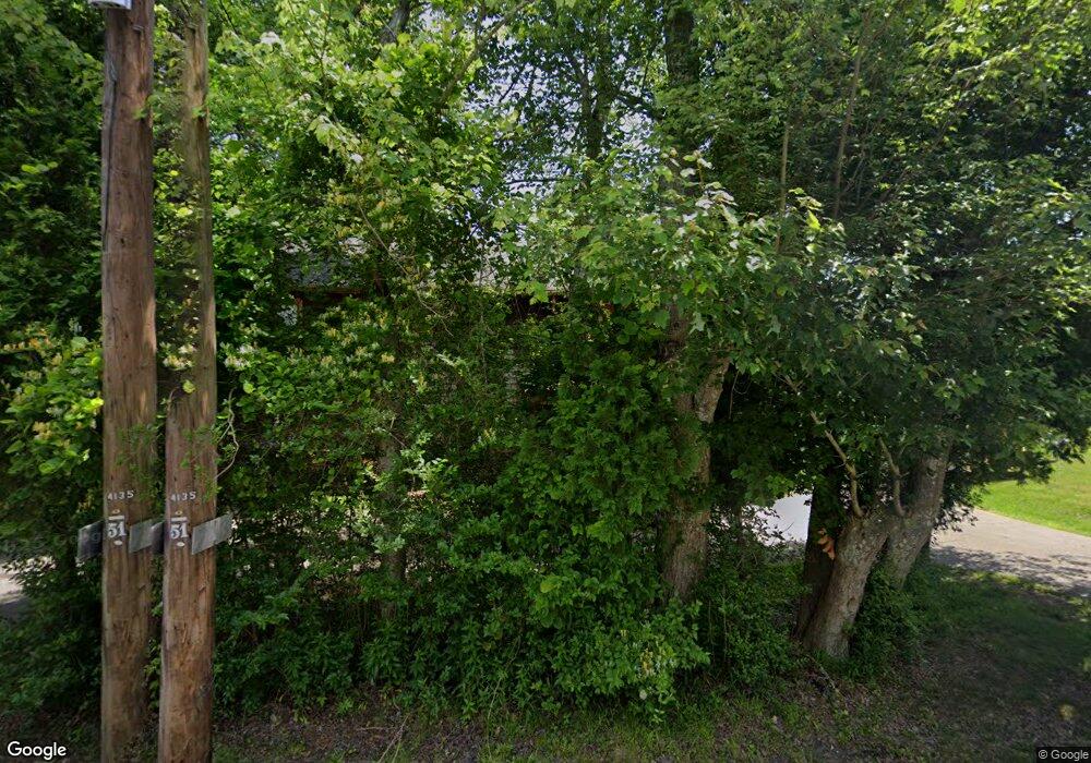 723 Broad Rock Rd, Wakefield, RI 02879 - photo 1