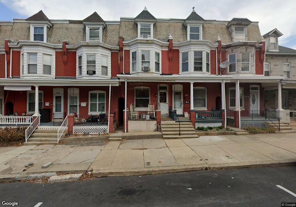 533 Chestnut St, West Reading, PA 19611 - photo 1