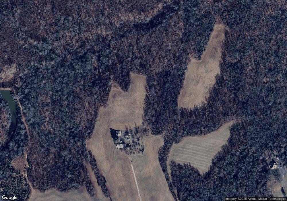 401 Worrell Ln, Colonial Beach, VA 22443 - photo 1