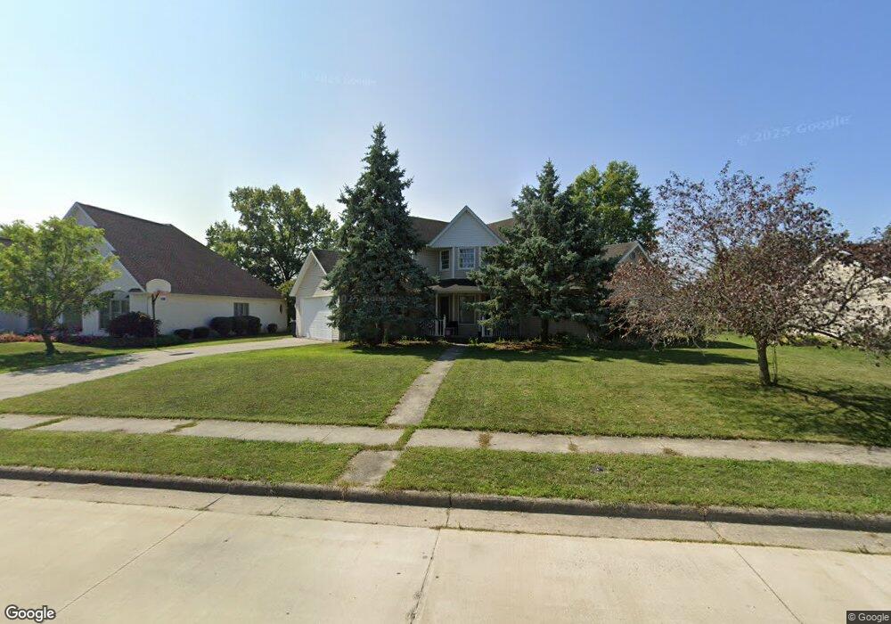 1641 Edna Dr, Lima, OH 45807 - photo 1