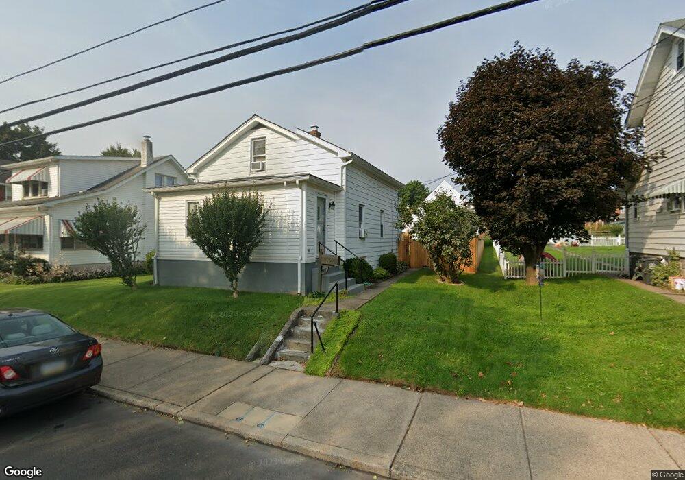 212 S 9th St, Quakertown, PA 18951 - photo 1