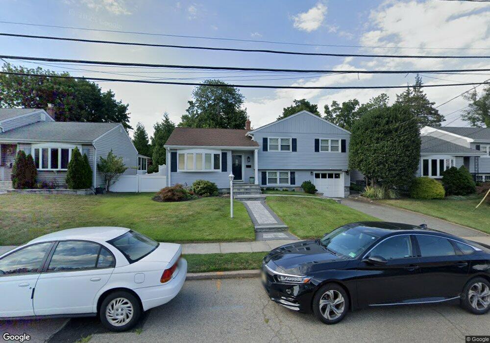 31 Elmbrook Place, Bloomfield, NJ 07003 - photo 1