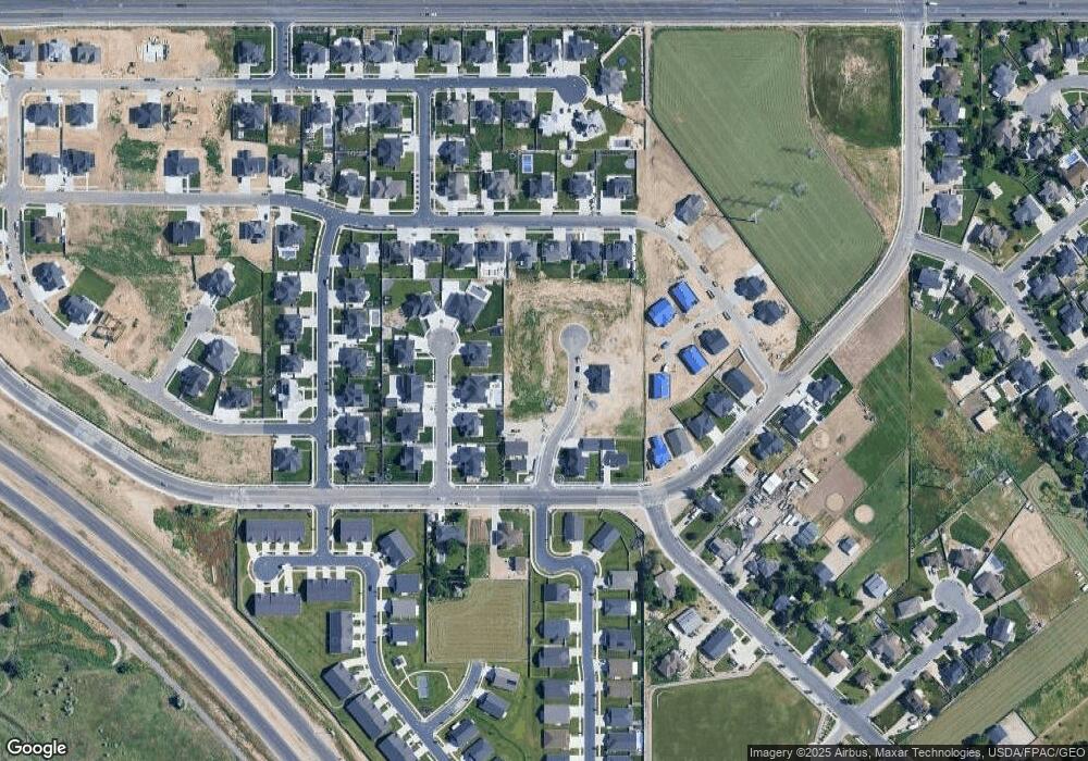 930 S 1900 W unit 3, Layton, UT 84041 - photo 1