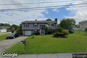 30 Academy Ave, Bristol, RI 02809