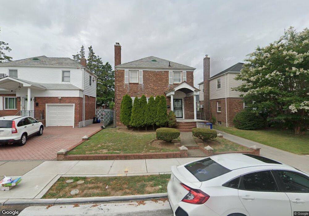 8008 190th St, Hollis, NY 11423 - photo 1