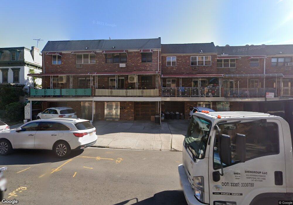 14356 Sanford Ave, Flushing, NY 11355 - photo 1