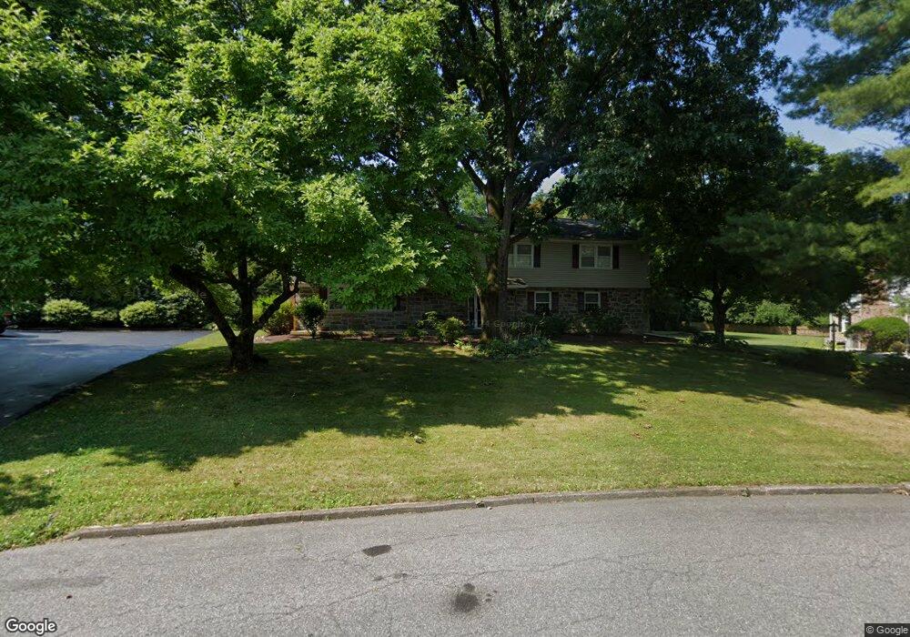 756 Barrymore Ln, Bethlehem, PA 18017 - photo 1