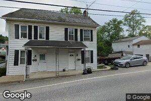 66 W George St, Yoe, PA 17313