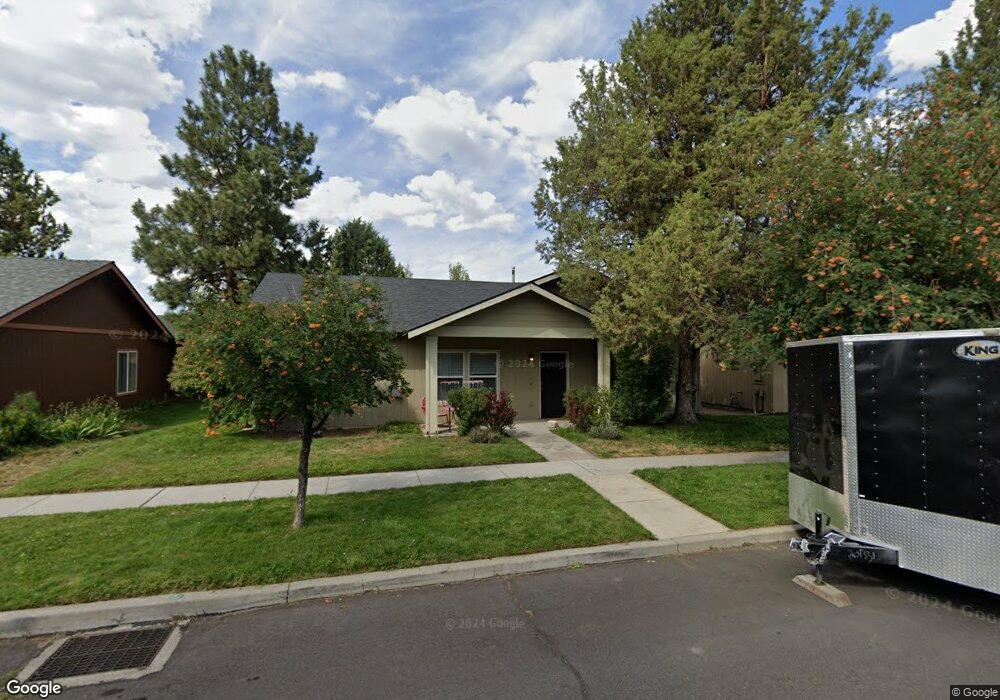 61201 Larkspur Loop, Bend, OR 97702 - photo 1