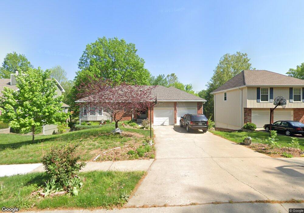 13322 W 105th St, Lenexa, KS 66215 - photo 1