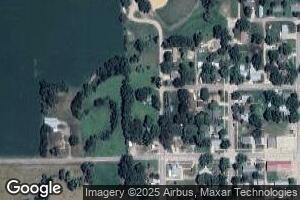 1002 W 5th St, Crofton, NE 68730